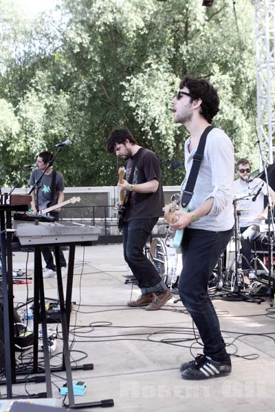 SUUNS - 2011-05-29 - PARIS - Parc de la Villette - 